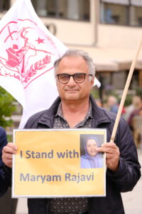 Demonstration, Göteborg, den 15 juli: Svensk-iranier, sympatisörer till Iranska nationella motståndsrådet (NCRI), stöder den iranska motståndsrörelsen och oppositionsledaren, Maryam Rajavi.